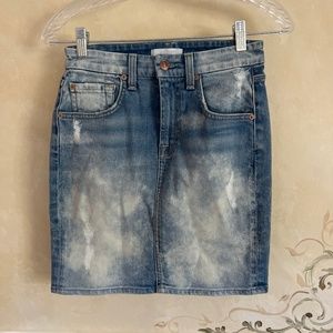 Woman’s 7 for all mankind Jean skirt